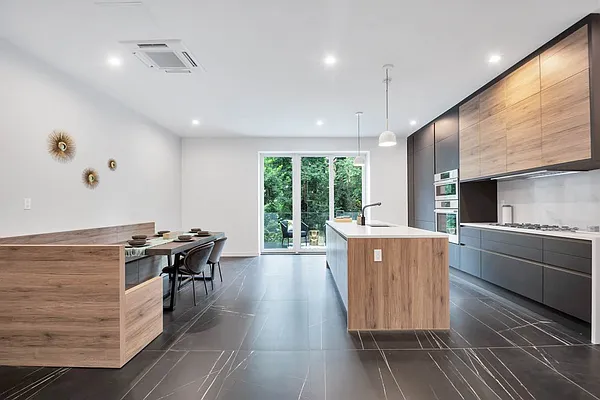 Rented by Rent Manager LLC  | media 4