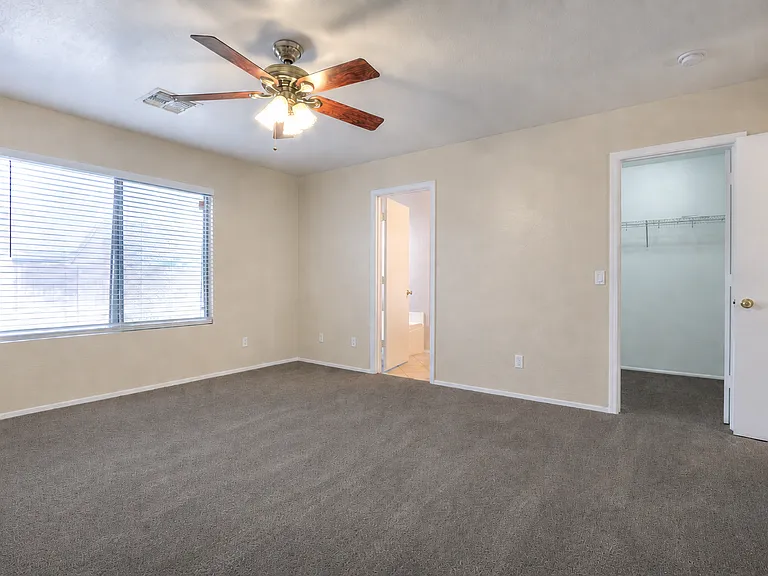 1734 E San Xavier Dr — Photo 14
