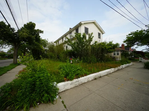 356 Beach 142nd Street image 1 of 4