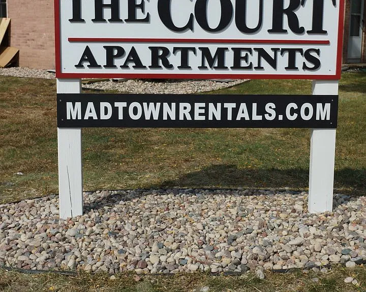 The Court Apartments — Photo 6