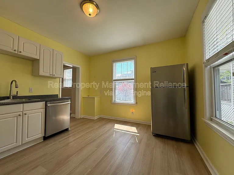 74 Burrill Ave #72-1 — Photo 10