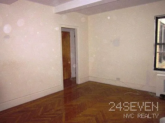 Rented by 24 7 NYC Realty Inc. | media 24
