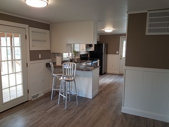 5th image of 22211 Brinsfield Ave