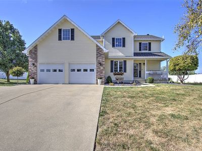 1440 N Alexander Dr, Mount Zion, IL, 62549