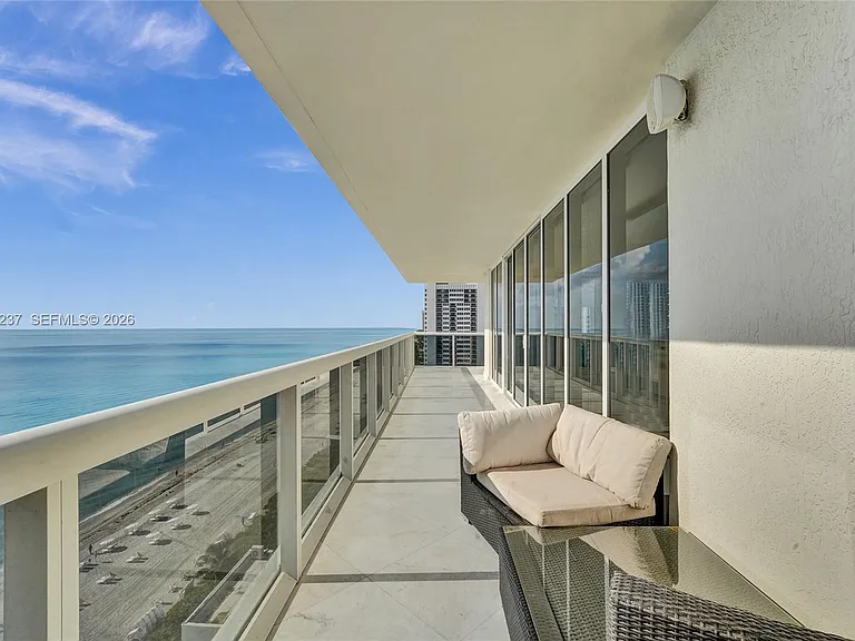 1830 S Ocean Dr #1502 — Photo 37