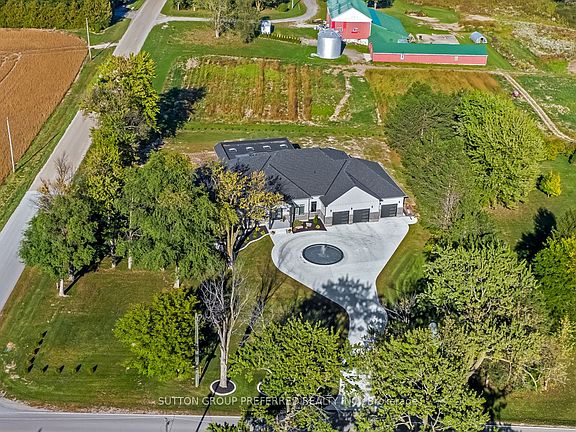 3rd image of 25770 Poplar Hill Rd