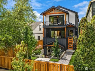 2029 42nd Ave E, Seattle, WA 98112