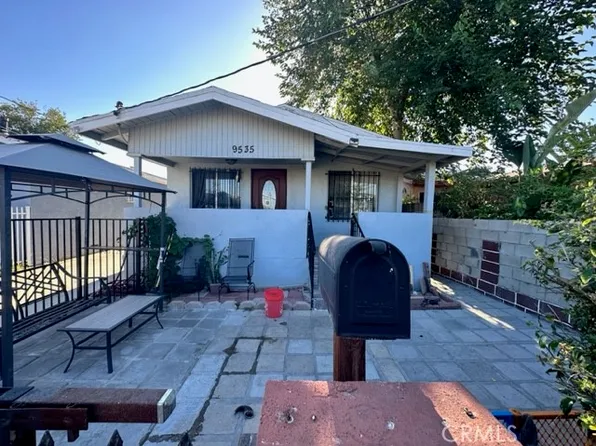 9535 Defiance Ave, Los Angeles, CA 90002