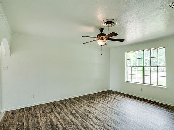 5th image of 1231 Glendora Dr