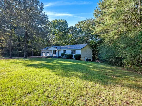 3560 Country Club Rd, Jasper, AL 35503