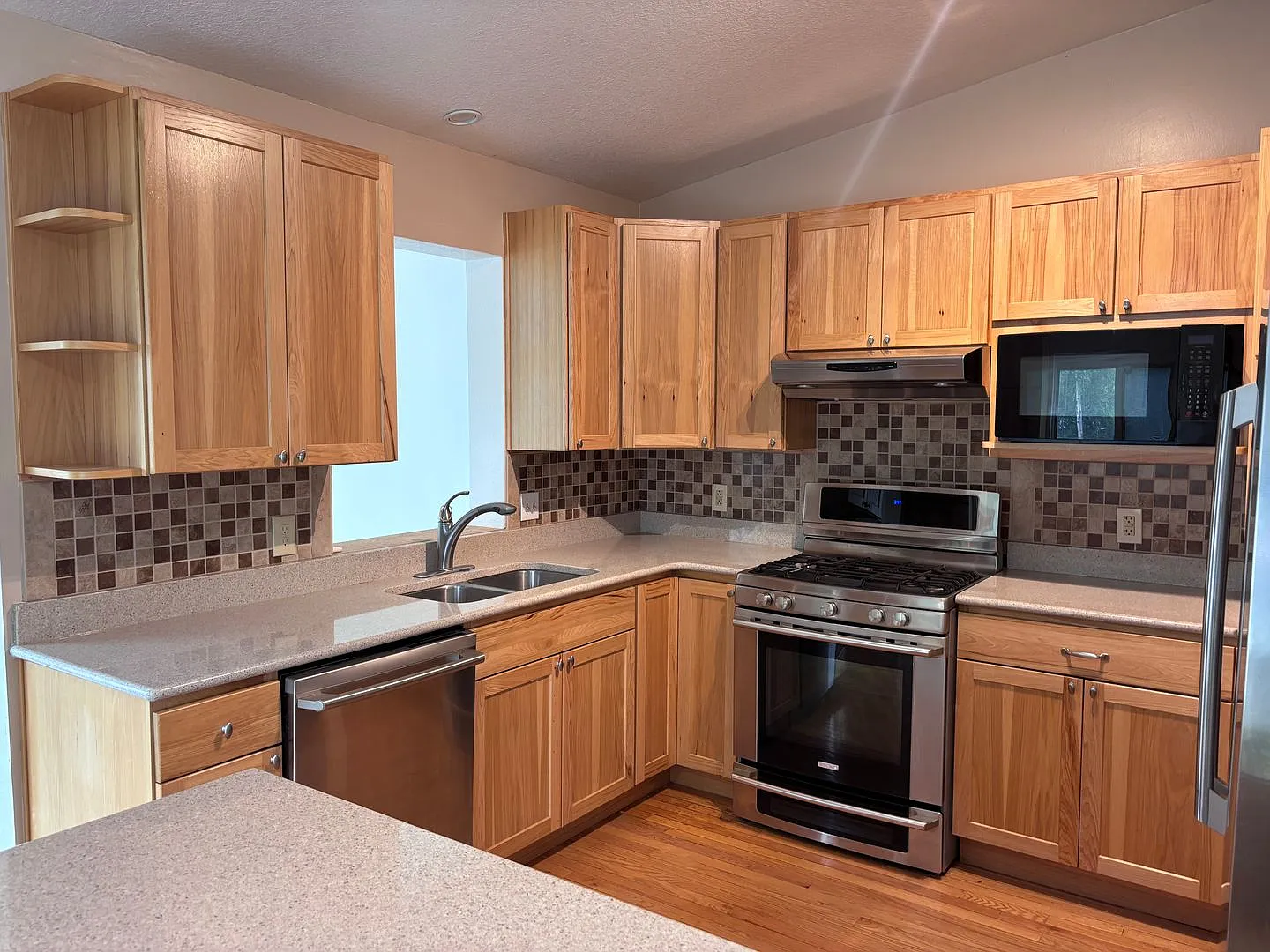 3555 N Snow Goose Dr — Photo 2