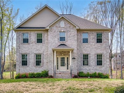 5521 Salem View Rd, Pfafftown, NC, 27040