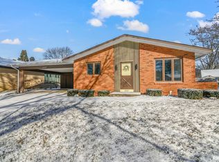 2337 Grinnell Dr, Springfield, IL 62704