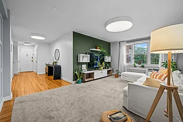 3520 Tryon Avenue, #603