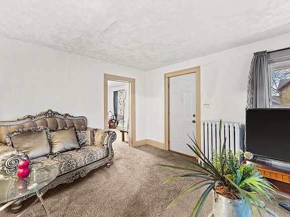 5th image of 1718 Erie STREET