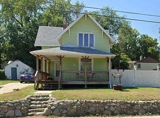 1116 Valley St, Minot, ND 58701