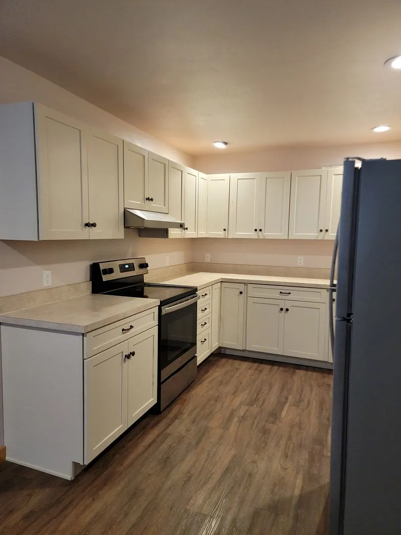 115 Sunrise Terrace — Photo 1