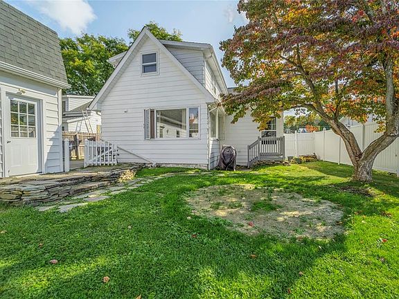 4th image of 173 Melbourne St