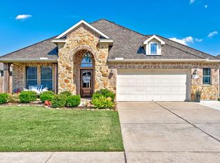 8285 Lake Powell Dr, Nederland, TX 77627