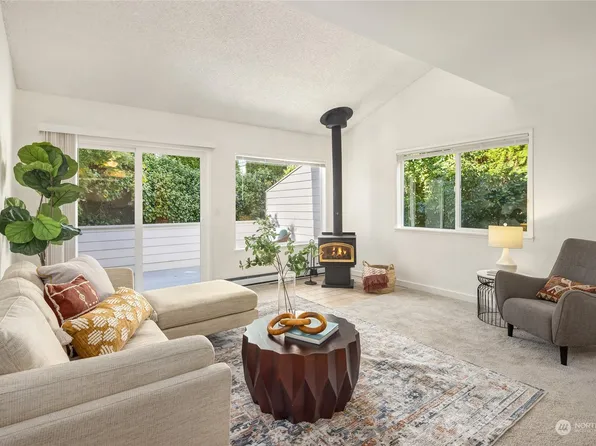 211 Shepard Way NW #407, Bainbridge Island, WA 98110