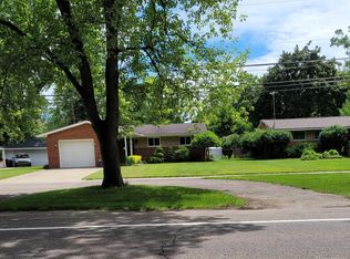 27803 W Nine Mile Rd, Farmington Hills, MI 48336