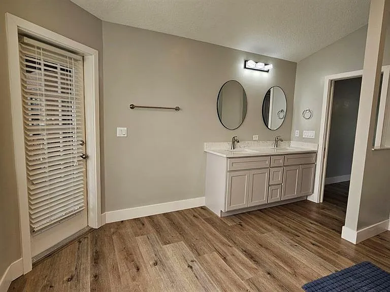 18720 Oak Way Dr — Photo 16