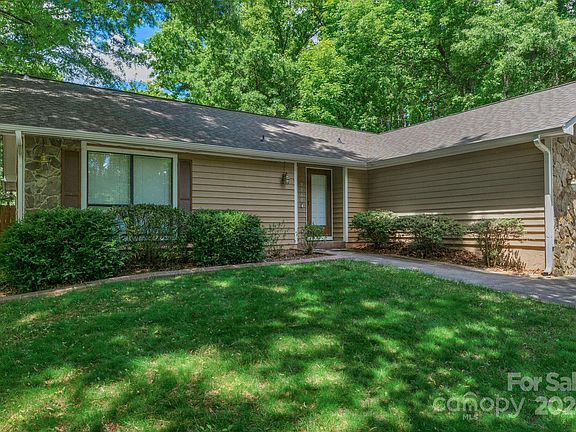 3rd image of 9540 Rainbow Forest Dr