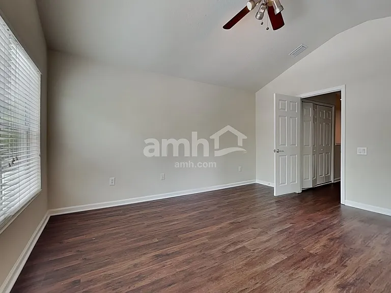 10204 Red Currant Ct — Photo 8