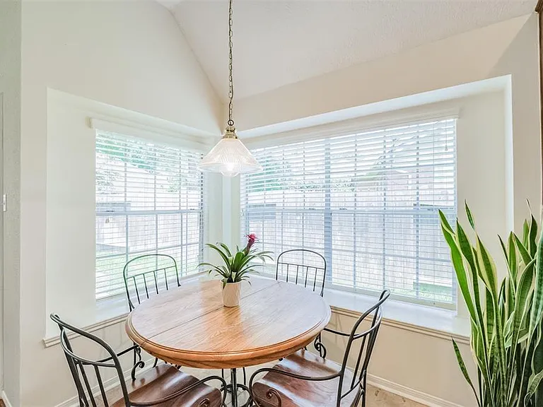 17218 Hamilwood Dr — Photo 13