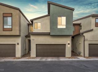 9289 Casa Sierra Ln, Spring Valley, NV 89148
