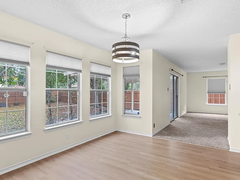 10515 Westfield Pl — Photo 5