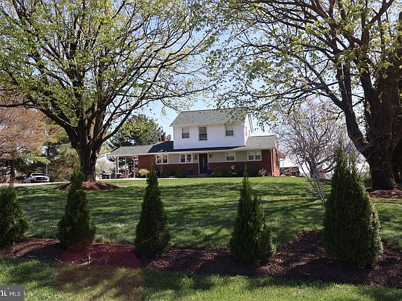 2nd image of 10500 Moxley Rd