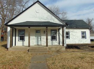 306 E State Route A #F, Archie, MO 64725