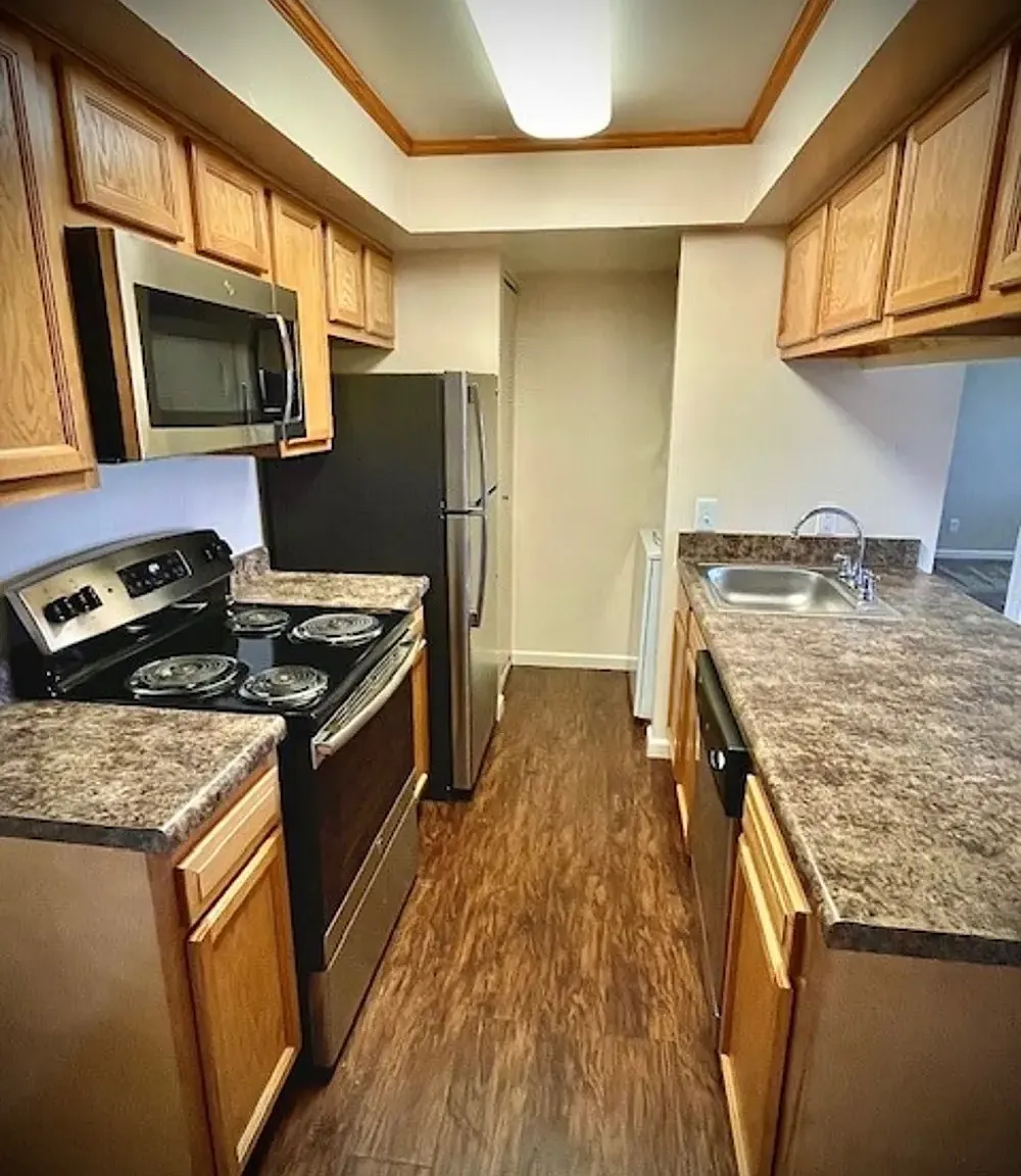 Stone Pointe Village — Photo 2