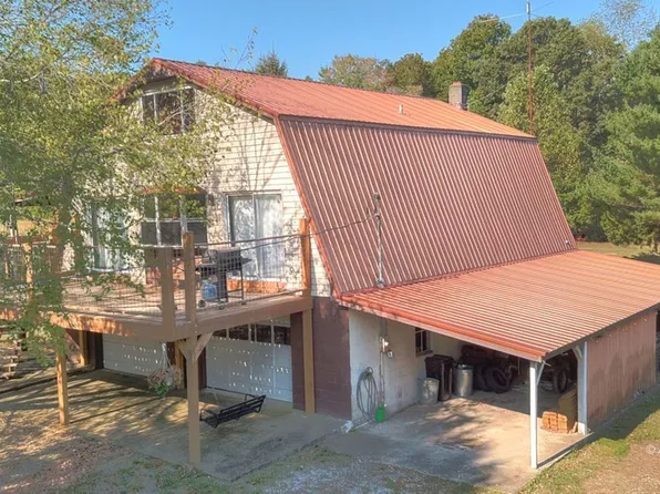 1486 Alice Rd, Vinton, OH 45686