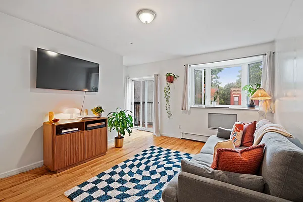 Rented by Nest Seekers International | media 1