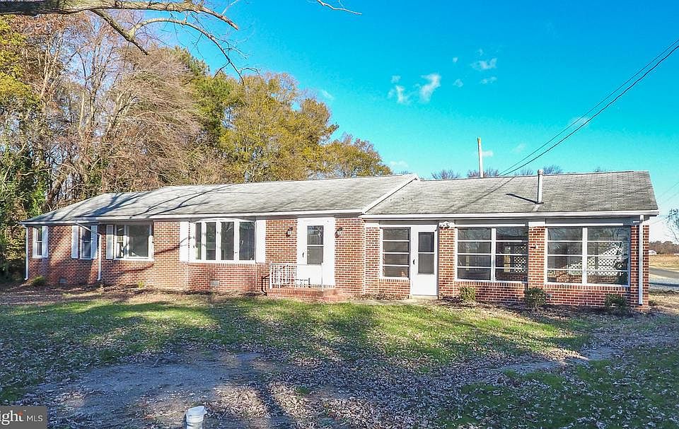 1st image of 5240 Carrs Creek Ln