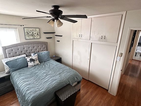 5th image of 738 Brighton Ct