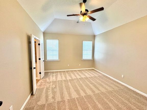 5th image of 6344 Vera Ln