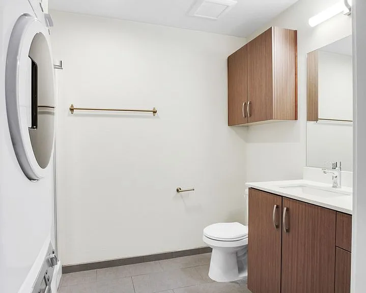 Ellie Jean Apartments — Photo 28