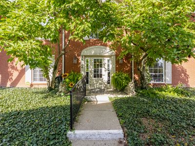 7352 Lions Head Dr #3-B, Indianapolis, IN, 46260