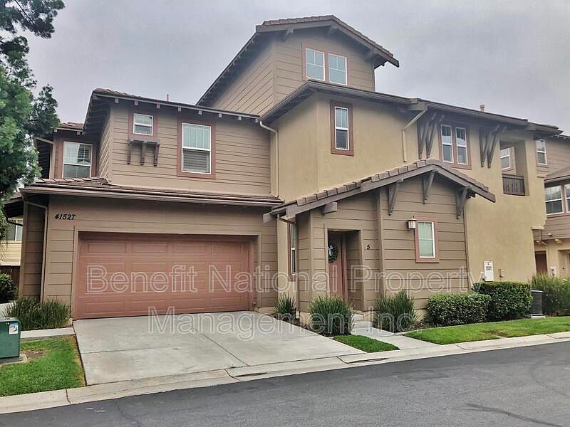 1st image of 41527 Blue Canyon Ave Unit 6