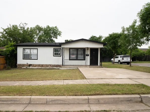 917 W Felix St, Fort Worth, TX 76115