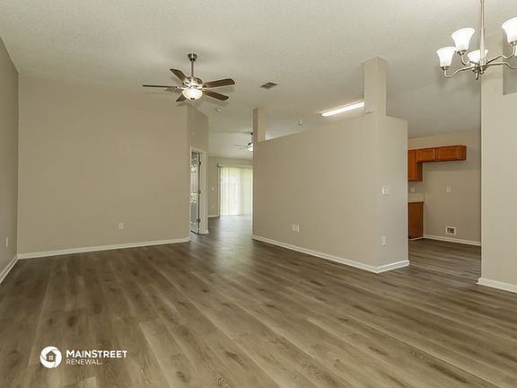 4th image of 3572 Whisper Creek Blvd