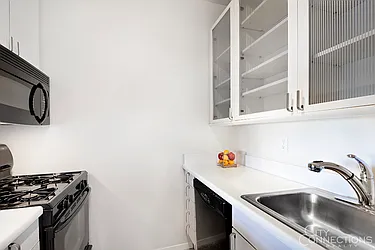 Rented by City Connections Realty