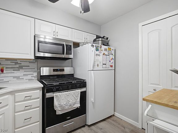 4th image of 5516 Sandpiper Dr