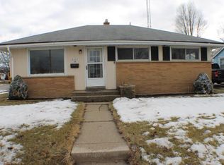 3201 21st St, Racine, WI 53405