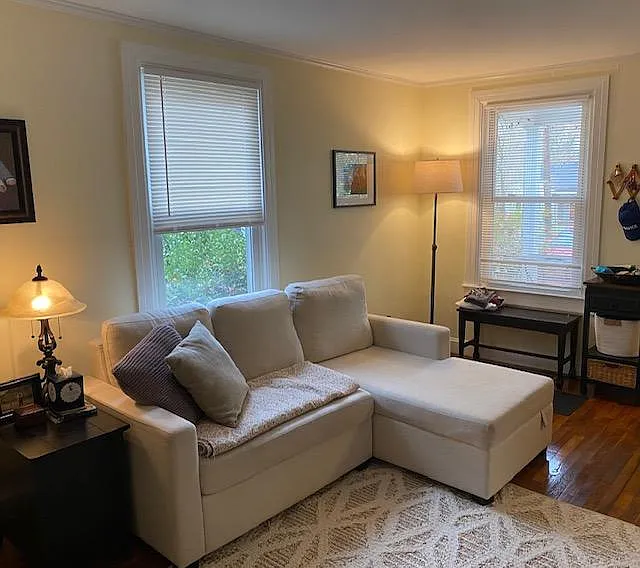 2408 Glendale Ave — Photo 7
