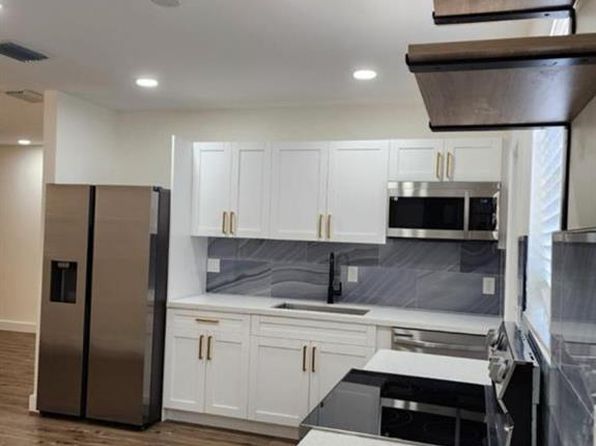 1984 SW 29th Ave UNIT A