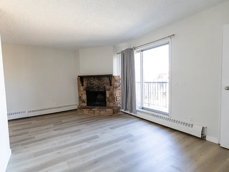 4610 Hubalta Rd SE — Photo 12